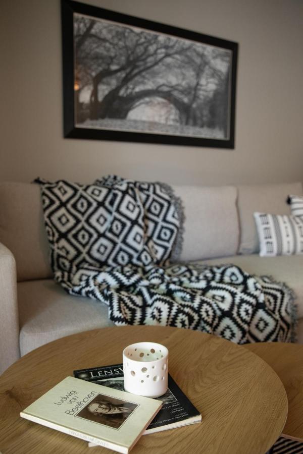 The House Of Praxithea For 6 Apartment Athens Ngoại thất bức ảnh